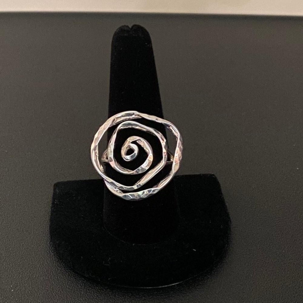 Contemporary Spiral Hammered Silver Ring, Size 7